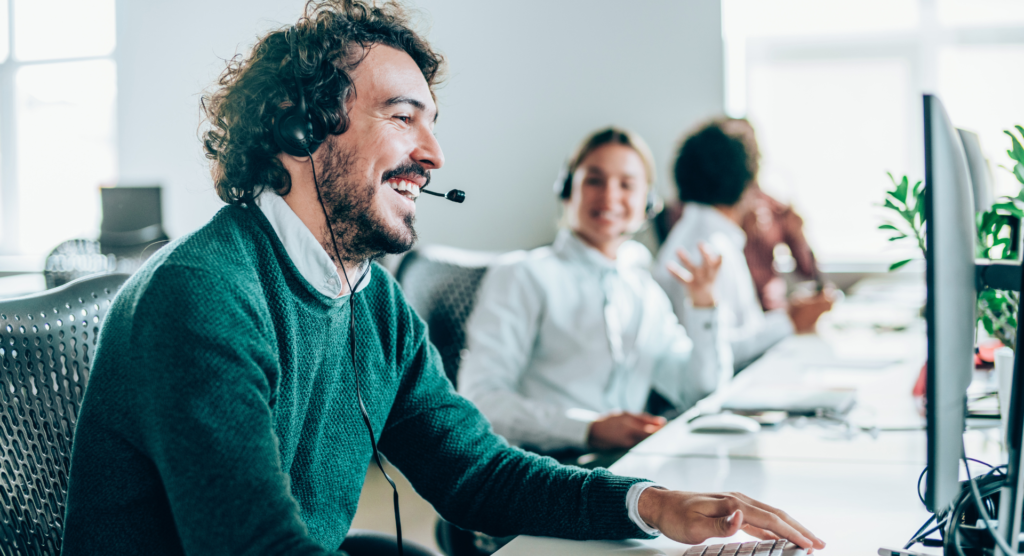 operatore sereno perchè non è vero che il call center sfrutta gli operatori