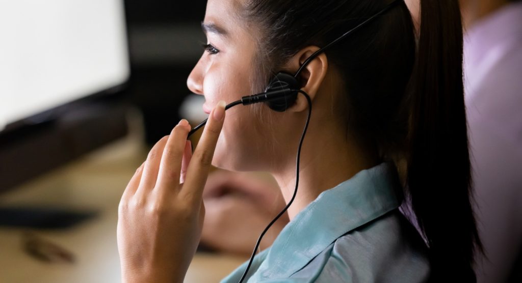 l'obbligo di identificazione impone all'operatore di identificarsi