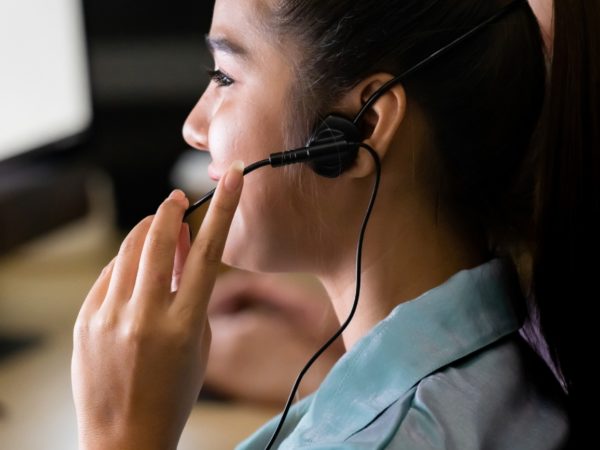 l'obbligo di identificazione impone all'operatore di identificarsi